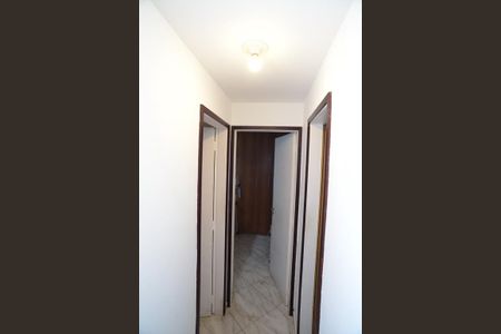 Corredor de apartamento para alugar com 2 quartos, 64m² em Barra da Tijuca, Rio de Janeiro