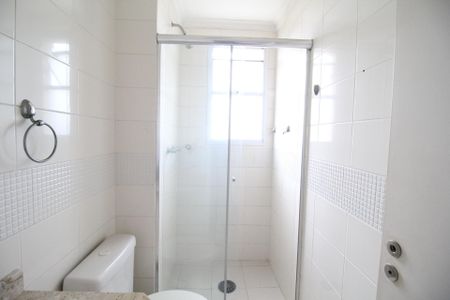Apartamento à venda com 74m², 3 quartos e 1 vagaBanheiro da Suíte