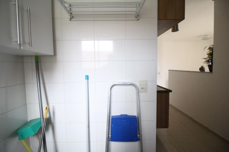 Apartamento à venda com 74m², 3 quartos e 1 vagaÁrea de Serviço