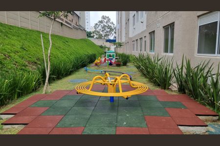 Apartamento para alugar com 33m², 2 quartos e sem vagaÁrea comum - Playground