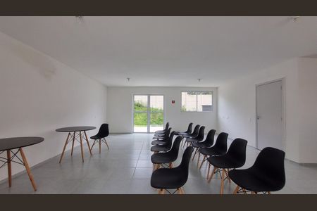 Apartamento para alugar com 33m², 2 quartos e sem vagaÁrea comum - Salão de festas