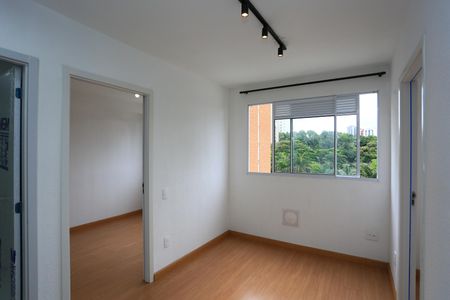 Sala  de apartamento para alugar com 2 quartos, 33m² em Vila Suzana, São Paulo