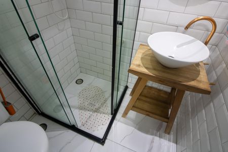 Apartamento para alugar com 39m², 2 quartos e sem vaga Apartamento para alugar com 39m², 2 quartos e sem vagaBanheiro