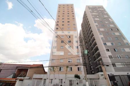 Apartamento para alugar com 39m², 2 quartos e sem vaga Apartamento para alugar com 39m², 2 quartos e sem vagaFachada