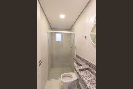 Banheiro de casa para alugar com 1 quarto, 46m² em Vila Silviania, Carapicuíba
