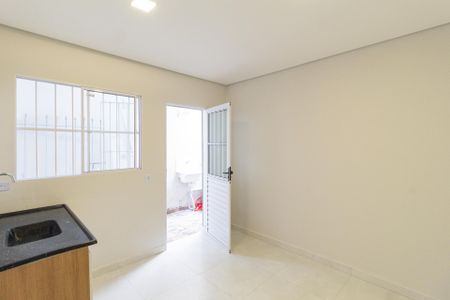 Cozinha de casa para alugar com 1 quarto, 46m² em Vila Silviania, Carapicuíba