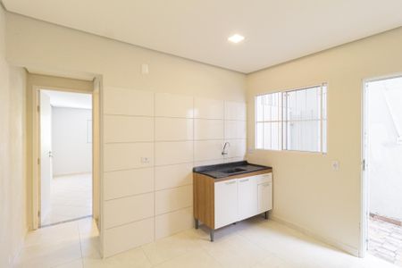 Cozinha de casa para alugar com 1 quarto, 46m² em Vila Silviania, Carapicuíba