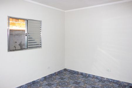Quarto de casa para alugar com 2 quartos, 55m² em Parque Residencial Cocaia, São Paulo