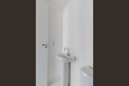 Apartamento para alugar com 35m², 2 quartos e sem vaga Apartamento para alugar com 35m², 2 quartos e sem vagaBanheiro