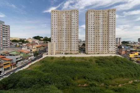 Vista Sacada Sala de apartamento para alugar com 2 quartos, 35m² em Vila Carmosina, São Paulo