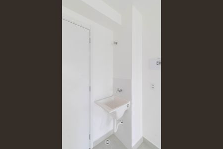 Apartamento para alugar com 35m², 2 quartos e sem vaga Apartamento para alugar com 35m², 2 quartos e sem vagaCozinha e Área de Serviço