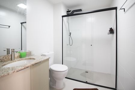 Banheiro de kitnet/studio para alugar com 1 quarto, 30m² em Vila Olímpia, São Paulo