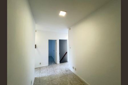 Casa à venda com 153m², 4 quartos e 1 vagaHall