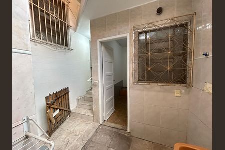 Casa à venda com 153m², 4 quartos e 1 vagaÁrea de Serviço