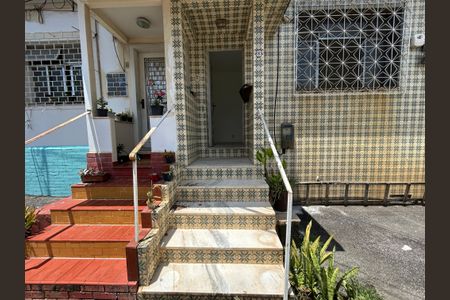 Casa à venda com 153m², 4 quartos e 1 vagaEntrada