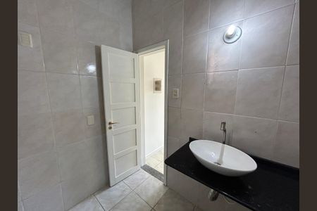 Casa à venda com 153m², 4 quartos e 1 vagaBanheiro Social 2