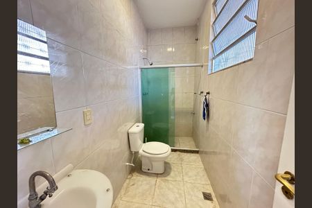 Casa à venda com 153m², 4 quartos e 1 vagaBanheiro Social 1