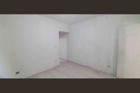 Casa para alugar com 1 quarto, 29m² em Rochdale, Osasco