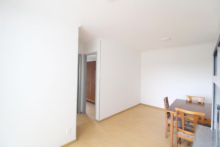 Sala de apartamento para alugar com 2 quartos, 53m² em Jardim Neide, São Paulo