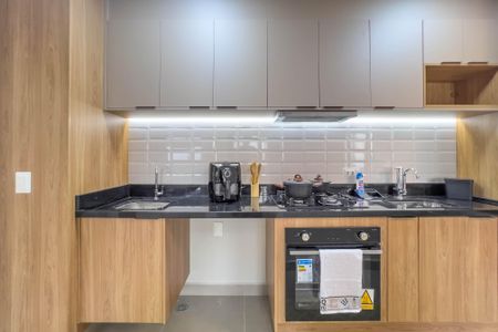 Apartamento para alugar com 39m², 2 quartos e sem vaga Apartamento para alugar com 39m², 2 quartos e sem vagaCozinha e área de serviço