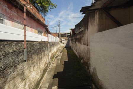 Casa para alugar com 0m², 1 quarto e sem vagaÁrea comum