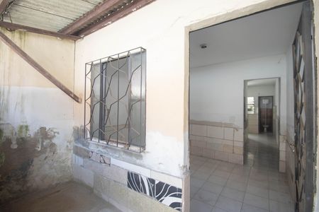 Varanda da Sala de casa para alugar com 1 quarto, 0m² em Itaúna, São Gonçalo