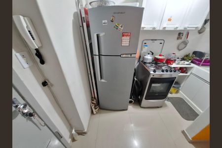 Cozinha  de apartamento à venda com 1 quarto, 25m² em Centro, Rio de Janeiro