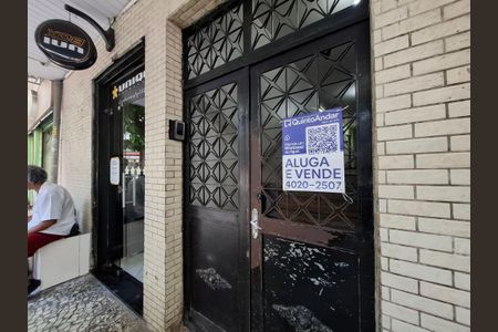 Apartamento à venda com 25m², 1 quarto e sem vaga Apartamento à venda com 25m², 1 quarto e sem vagaFachada