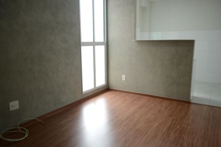 Apartamento para alugar com 2 quartos, 40m² em Parque Santa Rosa, Suzano