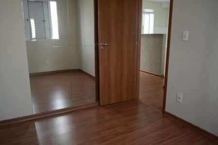Apartamento para alugar com 2 quartos, 40m² em Parque Santa Rosa, Suzano