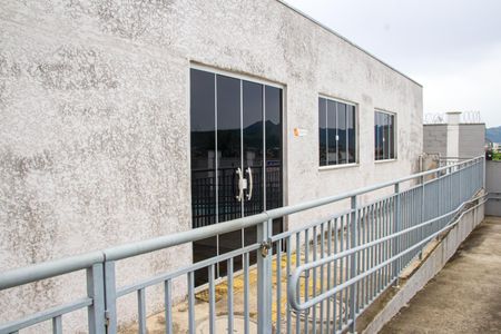 Apartamento para alugar com 44m², 2 quartos e 1 vagaÁrea comum - Salão de festas