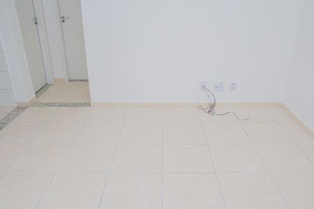 Sala de apartamento para alugar com 2 quartos, 44m² em Cosmos, Rio de Janeiro