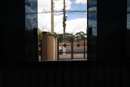 Apartamento para alugar com 79m², 2 quartos e 1 vagaSacada