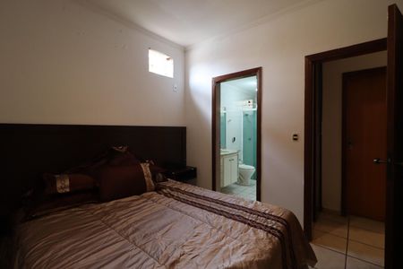 Apartamento para alugar com 79m², 2 quartos e 1 vagaSuíte 