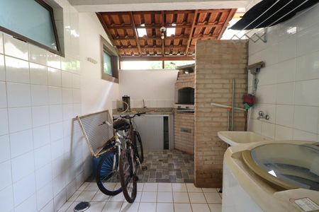 Apartamento para alugar com 79m², 2 quartos e 1 vagaÁrea de Serviço