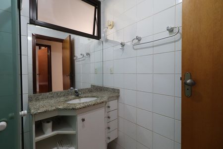 Apartamento para alugar com 79m², 2 quartos e 1 vagaBanheiro