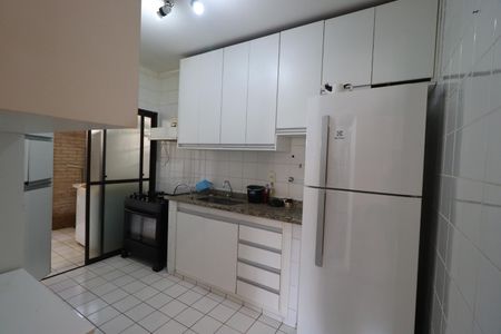Apartamento para alugar com 79m², 2 quartos e 1 vagaCozinha