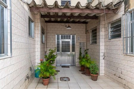 Apartamento à venda com 75m², 2 quartos e 1 vagaÁrea comum - Entrada do Bloco