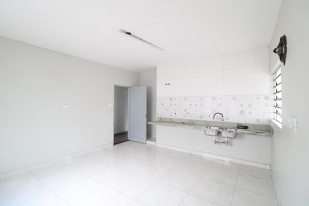 Casa para alugar com 150m², 3 quartos e 2 vagasCozinha