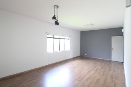 Sala de casa para alugar com 3 quartos, 150m² em Jardim Represa, São Paulo