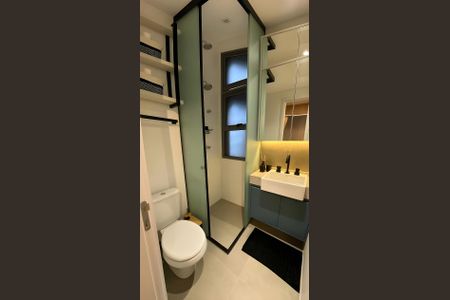 Apartamento para alugar com 4 quartos, 226m² em Pompeia, São Paulo