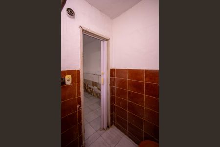 Casa para alugar com 70m², 2 quartos e sem vaga Casa para alugar com 70m², 2 quartos e sem vagaBanheiro