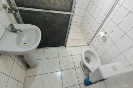 Casa à venda com 120m², 2 quartos e 1 vagaBanheiro social