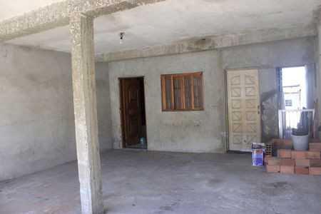 Casa à venda com 120m², 2 quartos e 1 vagaGaragem