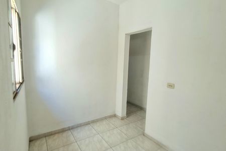 Casa à venda com 120m², 2 quartos e 1 vagaQuarto
