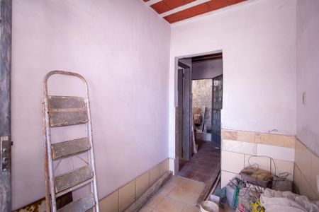 Sala de casa para alugar com 1 quarto, 37m² em Itaúna, São Gonçalo