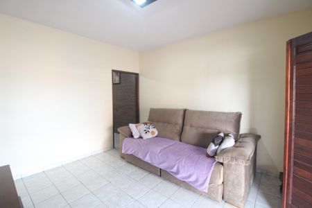 Sala de casa para alugar com 3 quartos, 250m² em Jardim Varginha, São Paulo