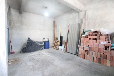 Casa à venda com 250m², 3 quartos e 2 vagasGaragem
