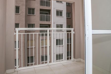 Sacada de apartamento para alugar com 2 quartos, 35m² em Parque Industrial Tomas Edson, São Paulo