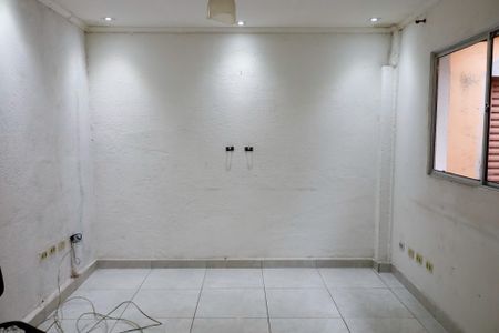 sala de casa para alugar com 2 quartos, 50m² em Bussocaba, Osasco